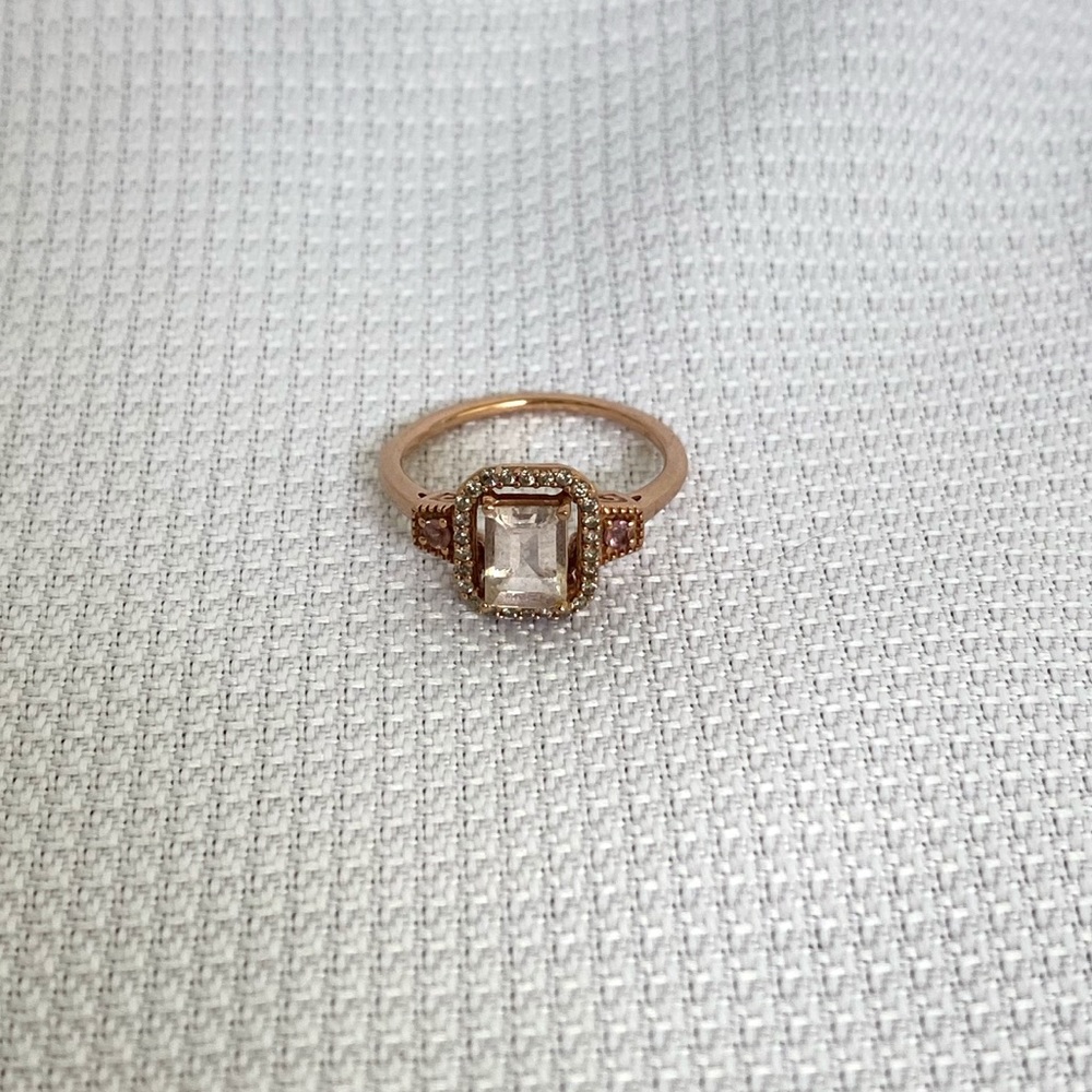 COPY - Helzberg - Morganite/rose gold ring w/diam…